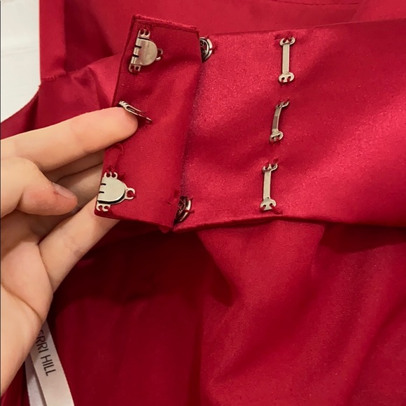 Sherri Hill dress - Picture 5 of 6